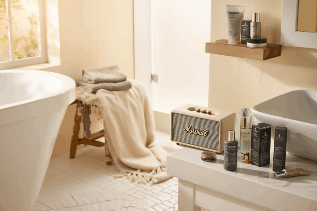 cadeau-femme-enceinte-produits-beaute-dans-salle-de-bain